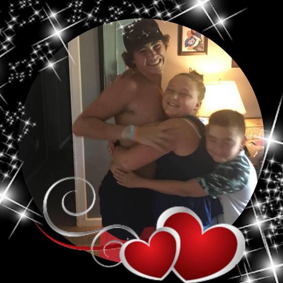 Meet your Posher, Casey - Picture 1 of 1